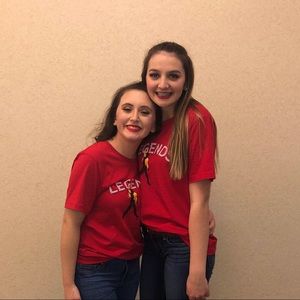 Meet your Posher, Abbey